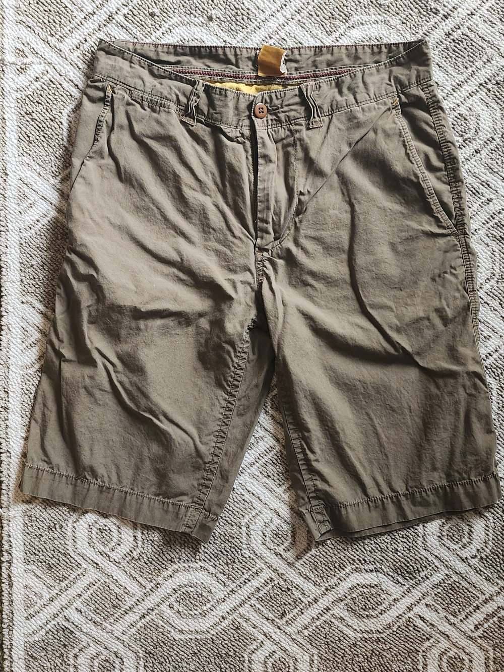 Original Penguin Olive Flat-Front Mens Shorts